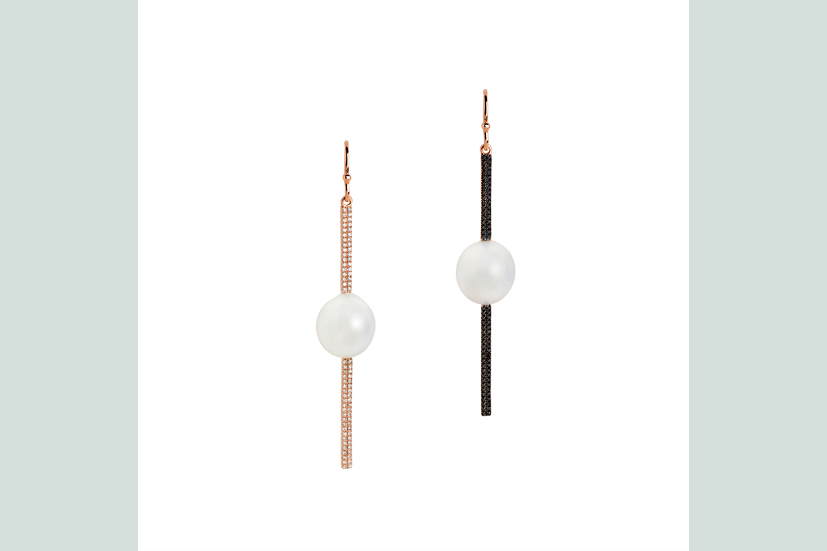 Plukka Stick Pearl Earrings