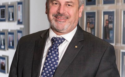 Photo of Dr Alex Zelinsky - Chief Defence Scientist of DSTO