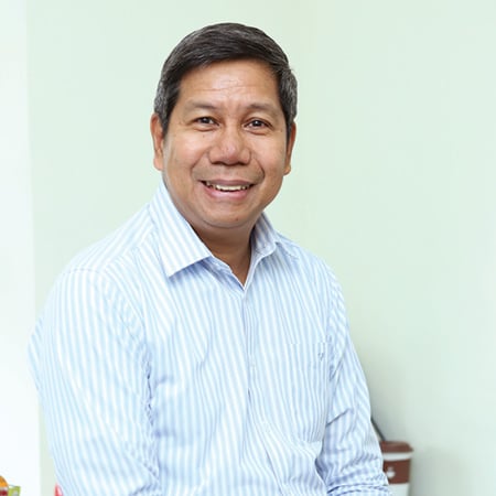 Justiniano Gadia Robinsons, General Manager of Robinsons Supermarket