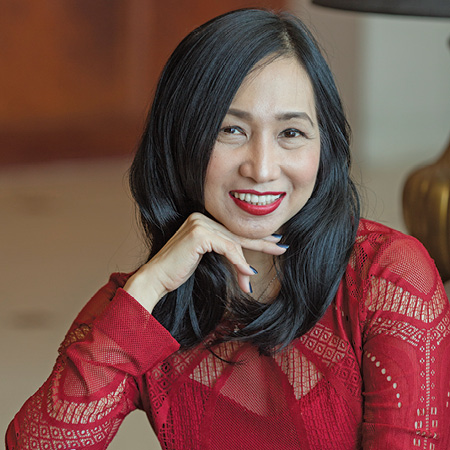 Carmelita de Leon, Vice–President Sales and Marketing of Healthway Medical