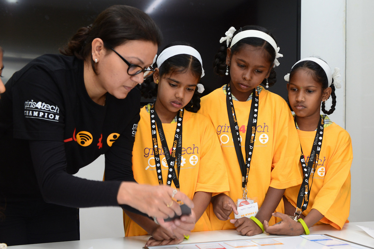 Mastercard sets goal to educate 200,000 girls in STEM by 2020