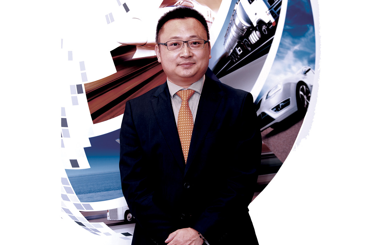 Lu Changqing President & Executive Director of China Zhongwang