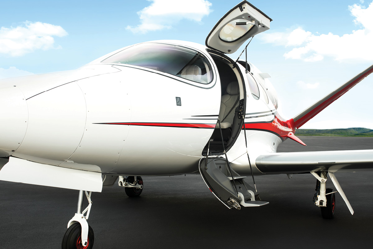 cirrus vision jet operating cost