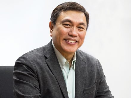 Dexter Comendador, President and CEO of Philippines AirAsia