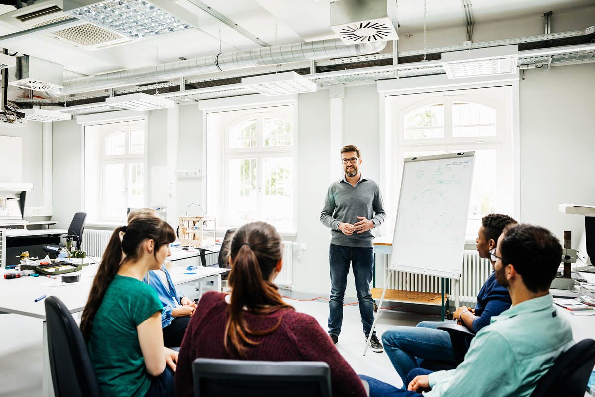Time to rethink traditional learning and development Time to rethink traditional learning and development