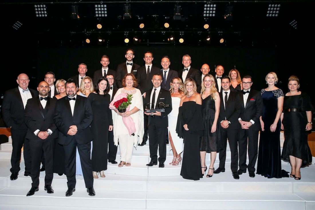 winners-group_002_js1d8956_preview_1