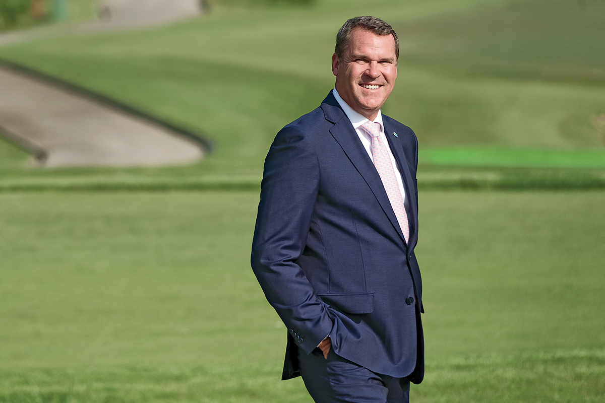 Andy Johnston General Manager/Director of Agronomy Sentosa Golf Club