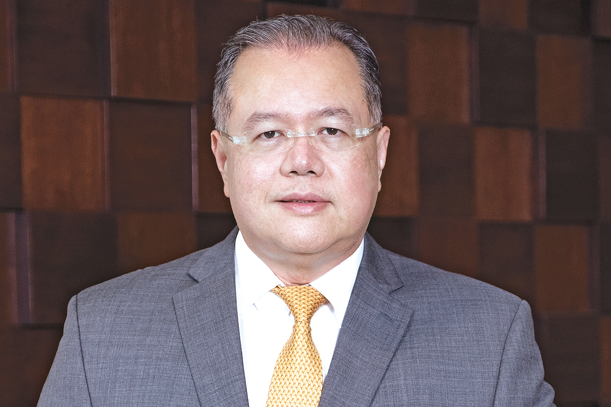 Prof Tin Aung Executive Director of Singapore Eye Research Institute