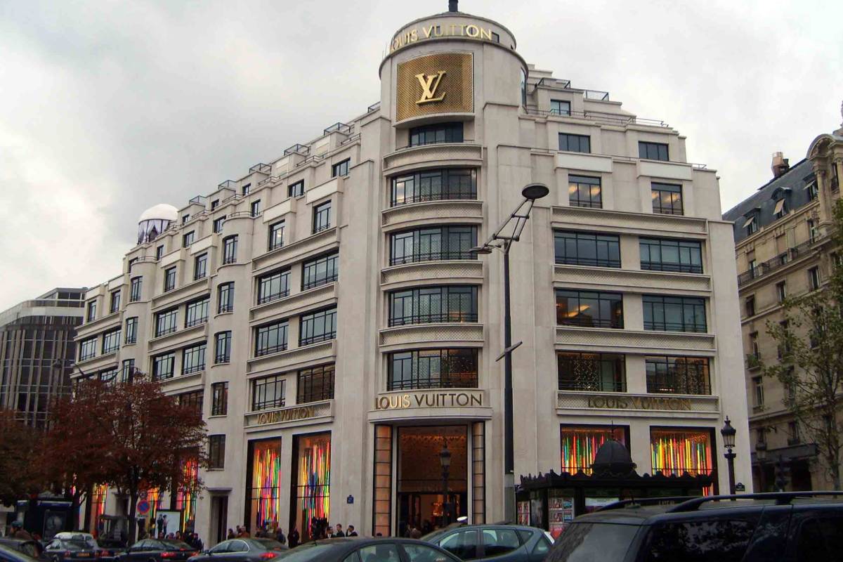Milan, Paris, New York: 10 most expensive shopping strips in the world