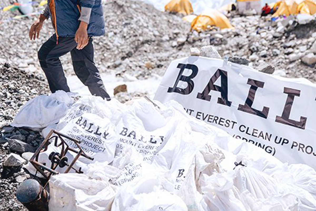 Bally removes rubbish from Mount Everest’s death zone in first official clean-up.