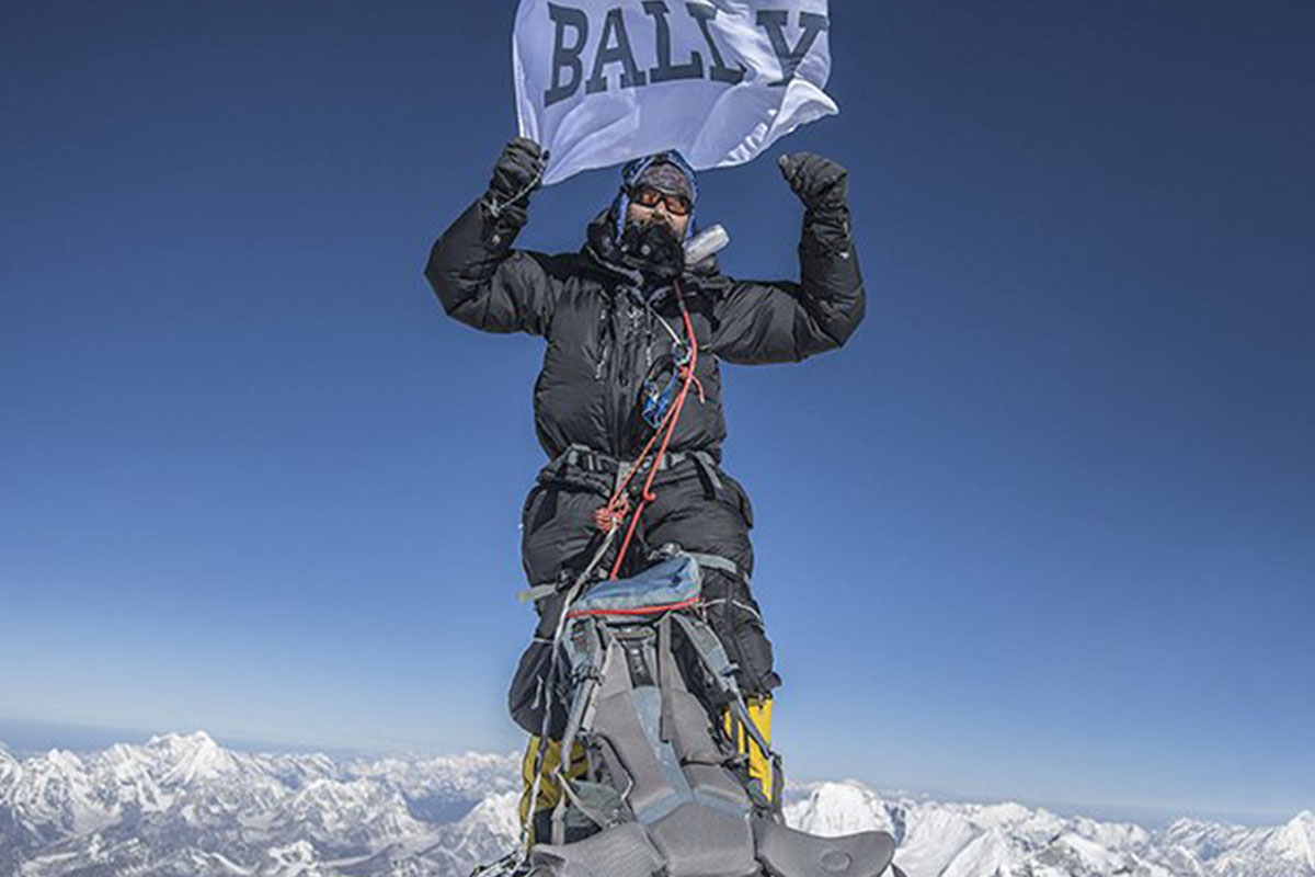 Bally removes rubbish from Mount Everest’s death zone in first official clean-up