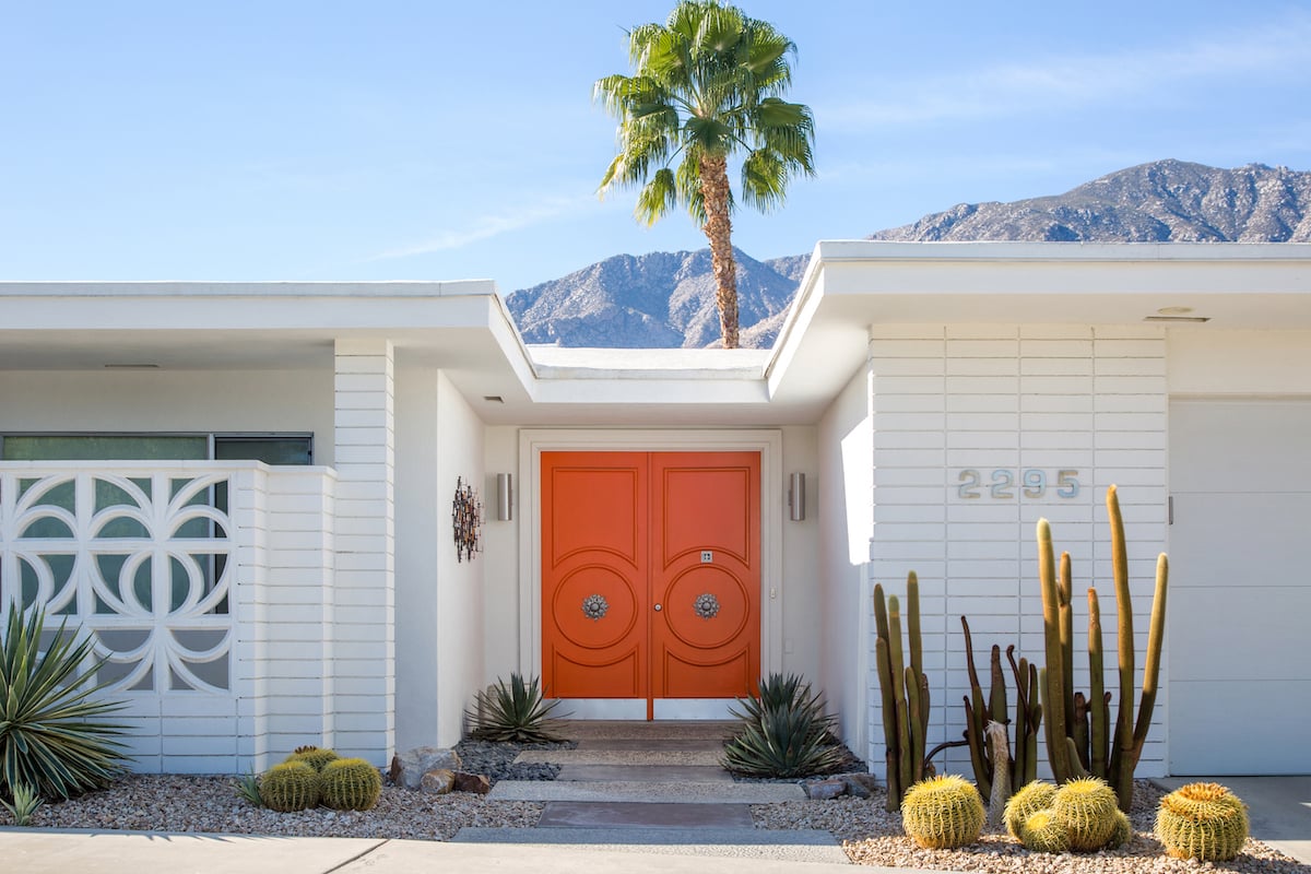 Palm Springs Door Tour