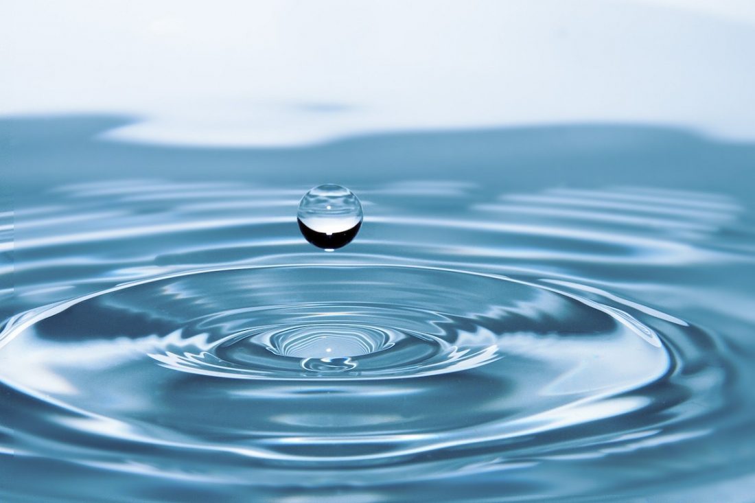 drops-of-water-578897_1920 value of water