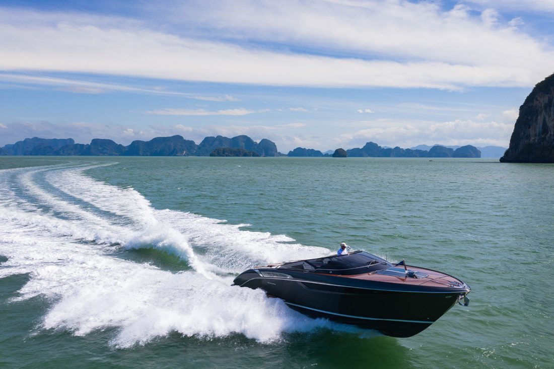 rivamare-cruising Ferretti Group unveil elegant new superyachts at Thailand Yacht Show