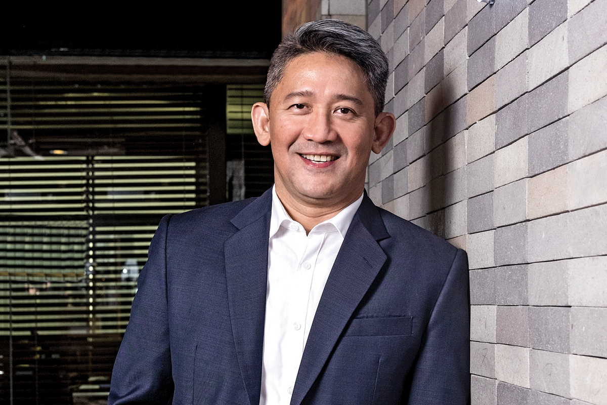 Ariel Fermin, Group COO of Max’s Group