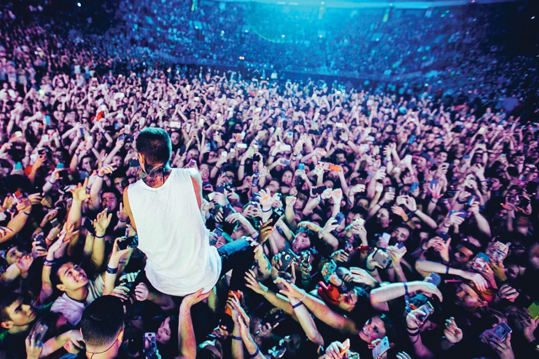 brad-heaton-warner-music Warner Music
