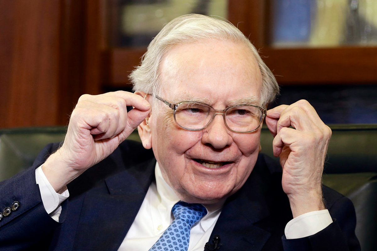 Warren Buffett investment tips