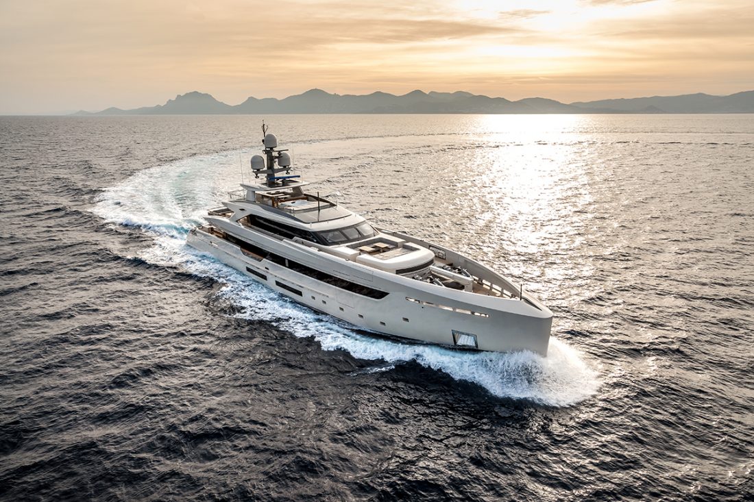 superyacht-image:northrop-and-johnson yachts
