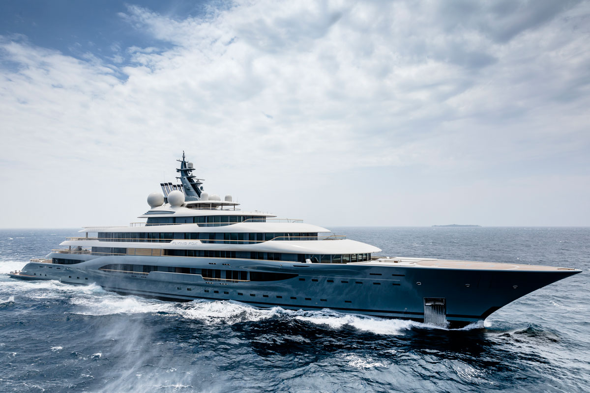 billion dollar super yacht