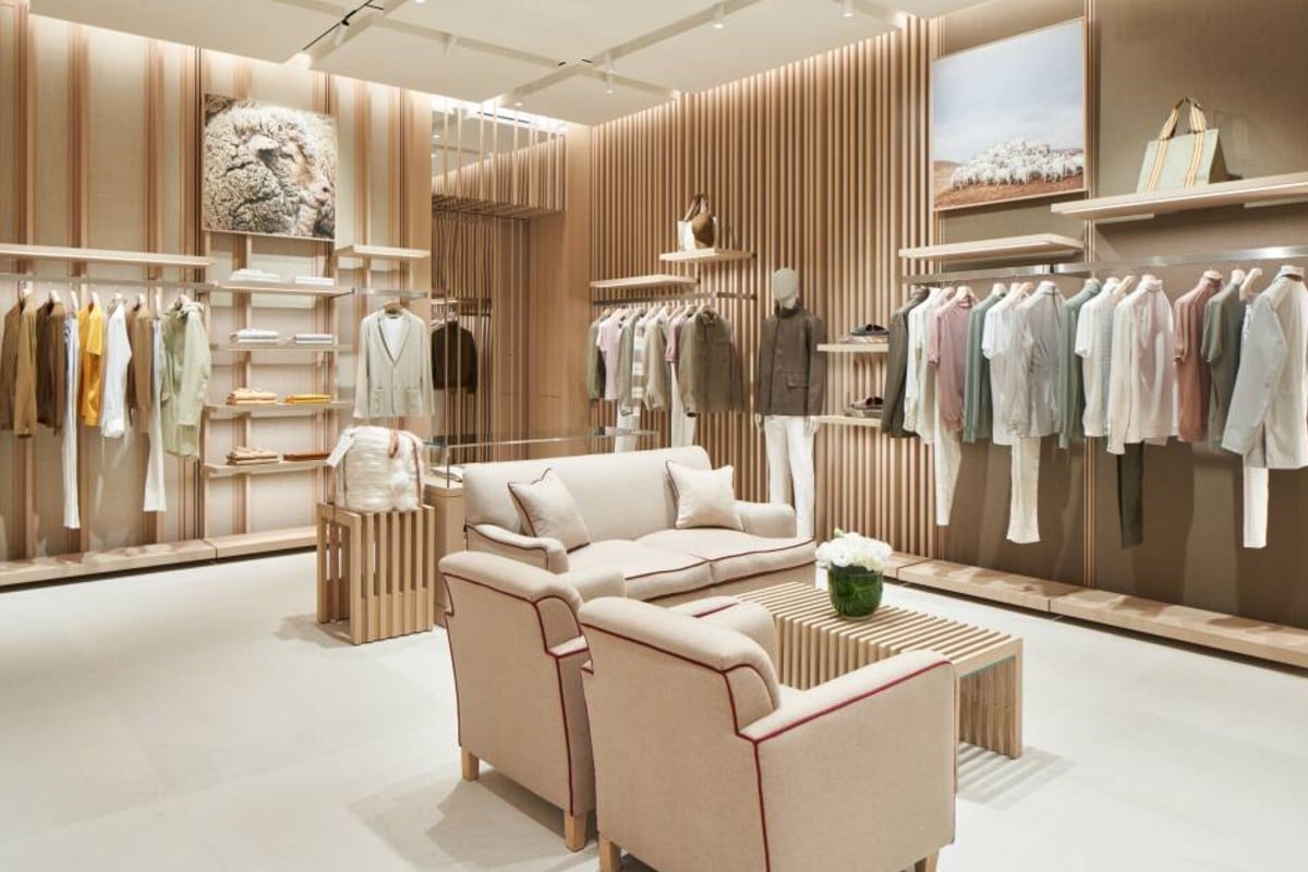 Luxury stores Japan or China