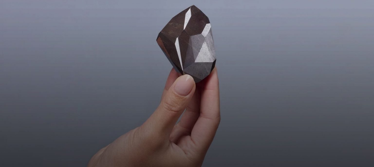 Sotheby's Enigma diamond