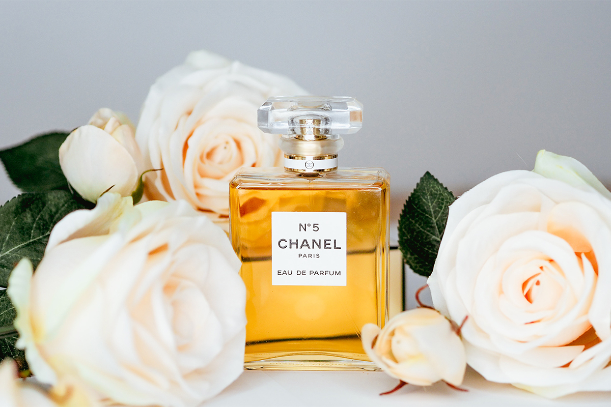 chanel number five perfume