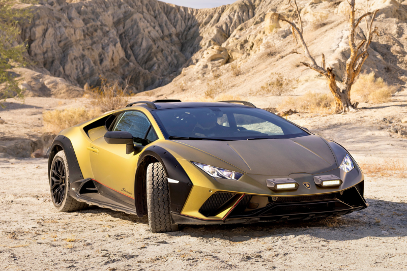 Inside the new Lamborghini Huracan Sterrato